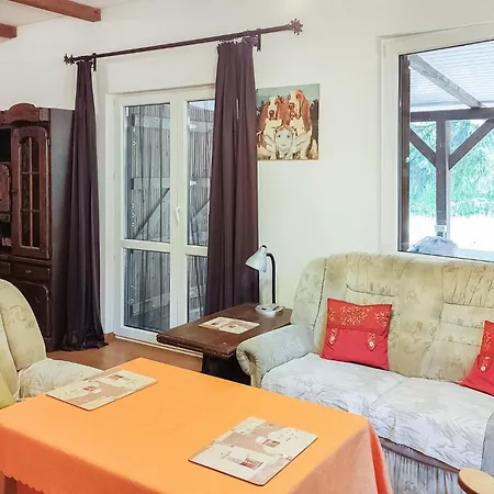 3 Bedroom Cozy In *